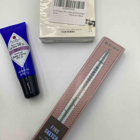 5-Piece Makeup Set | Wet n Wild ร L.A. Girl ร Jack Black ร Suake ร Milk Galaxy - Picture 3 of 8